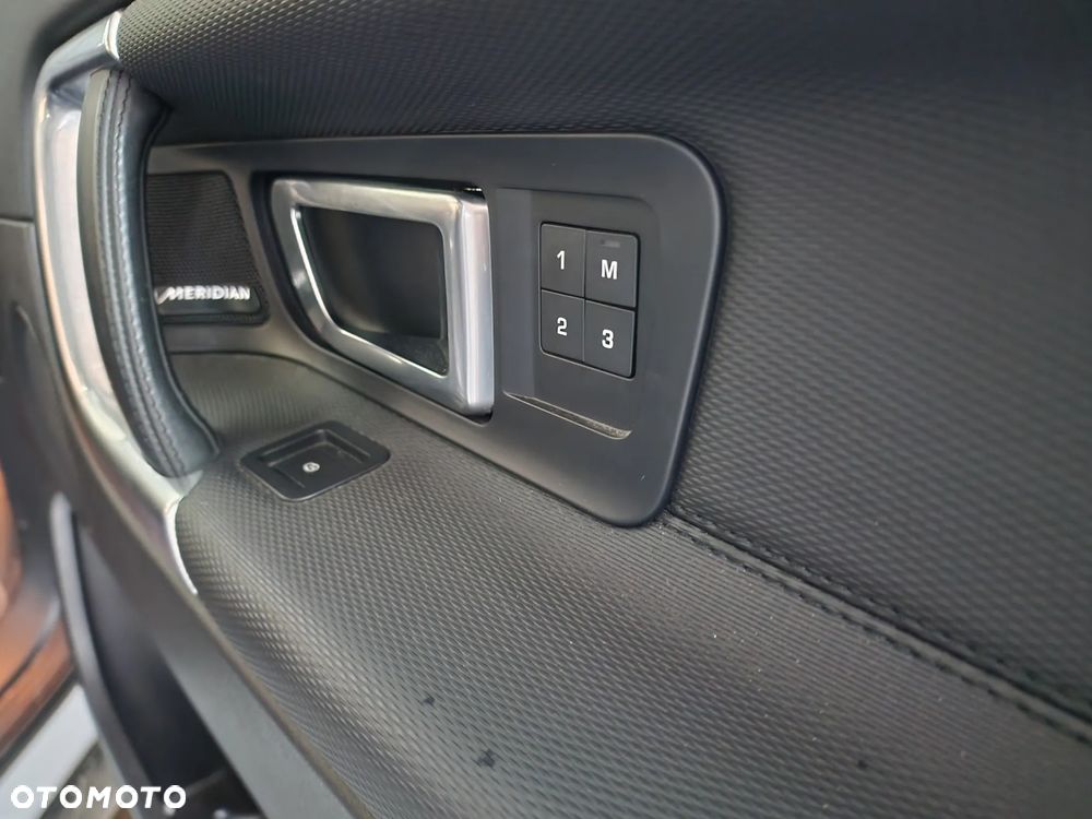 Land Rover Discovery Sport 2.0 D180 R-Dynamic HSE - 19