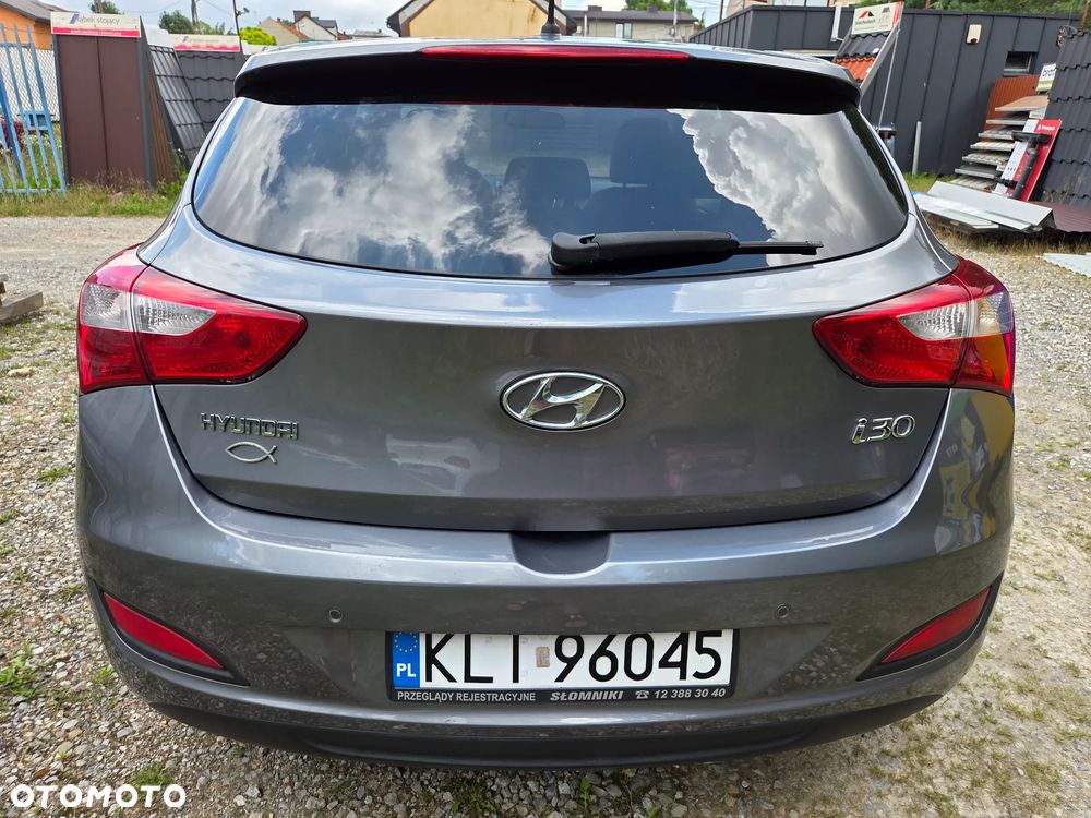 Hyundai i30 1.6 GDI Comfort - 4