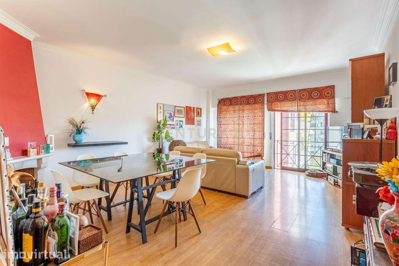 Fantástico Apartamento T3 com Excelente Luminosidade no Chapim, Odivel