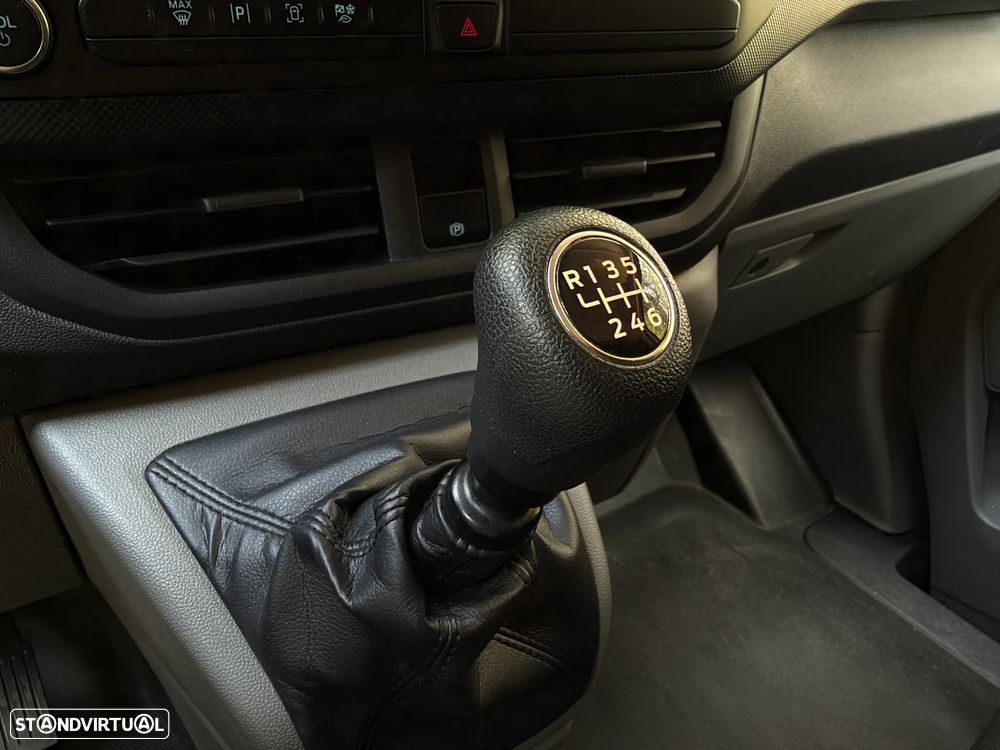 Ford Transit Custom 2.0 IVA Dedutível Camera Carplay - 20