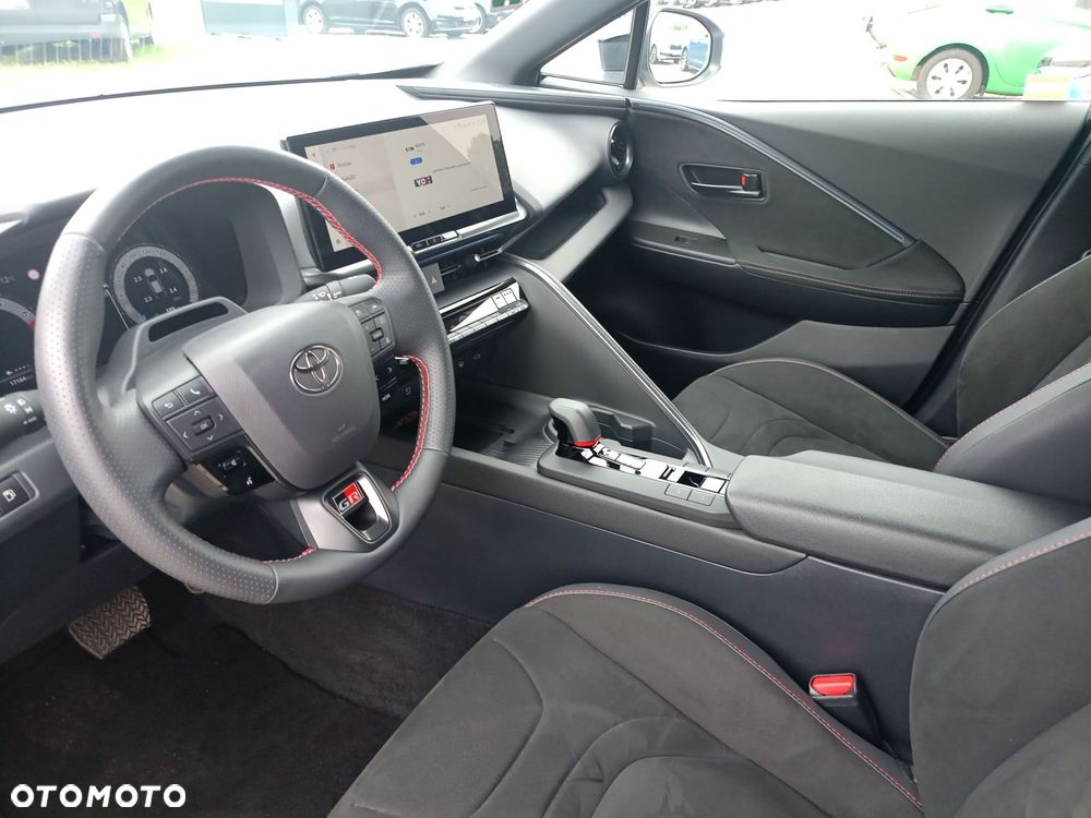 Toyota C-HR - 14