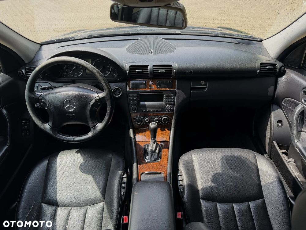 Mercedes-Benz Klasa C 220 CDI Automatik Classic - 14