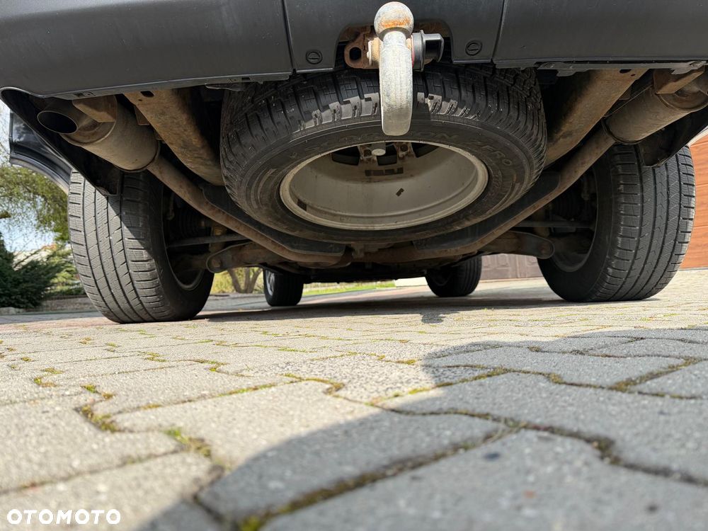 Land Rover Discovery - 14