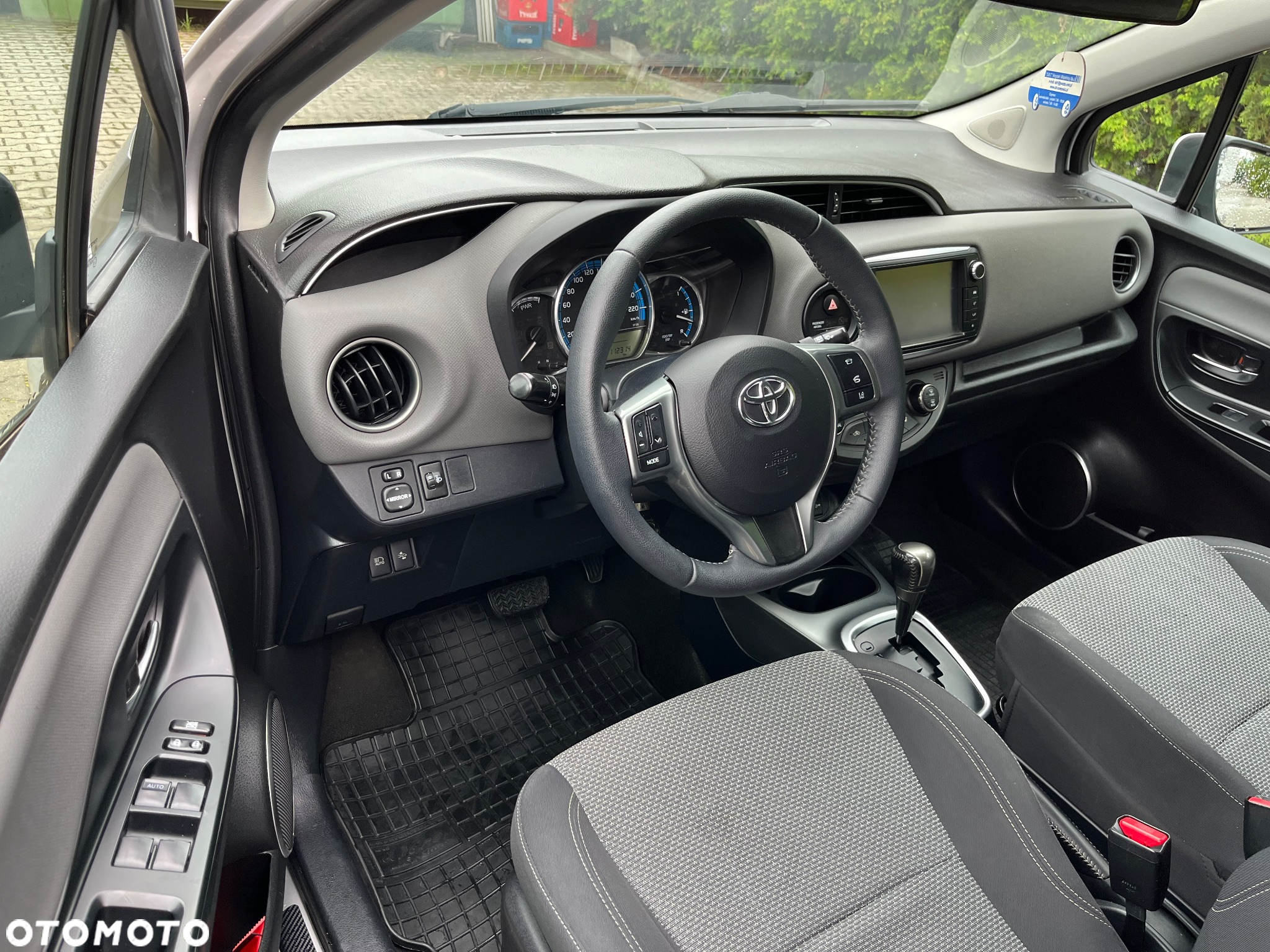Toyota Yaris Hybrid 1.5 VVT-i Comfort - 5