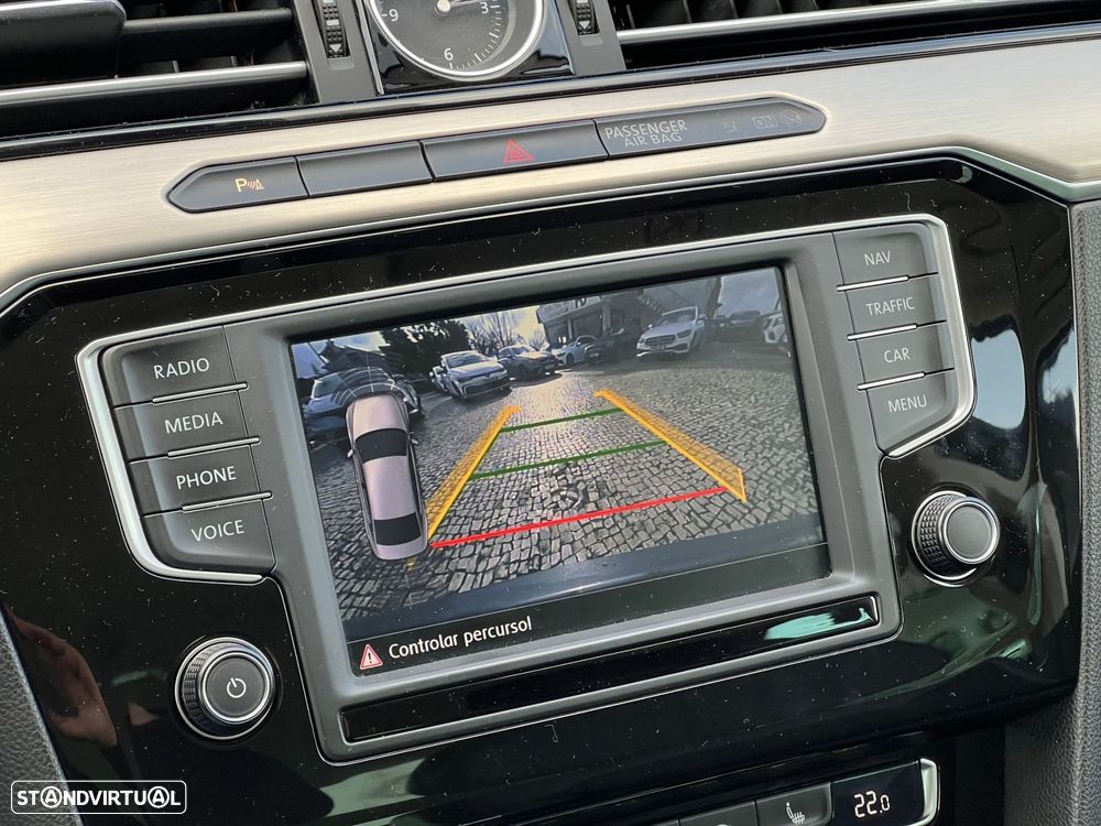 VW Passat 2.0 TDI Highline DSG - 19