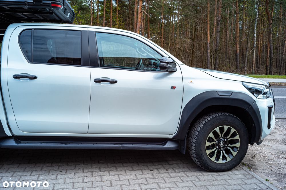 Toyota Hilux 2.8 D-4D Double Cab GR Sport 4x4 - 3