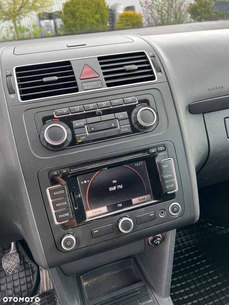 Volkswagen Touran 1.6 TDI DPF Comfortline - 17