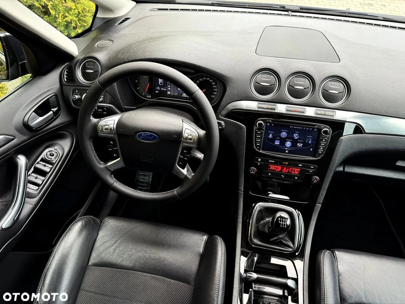 Ford S-Max - 27