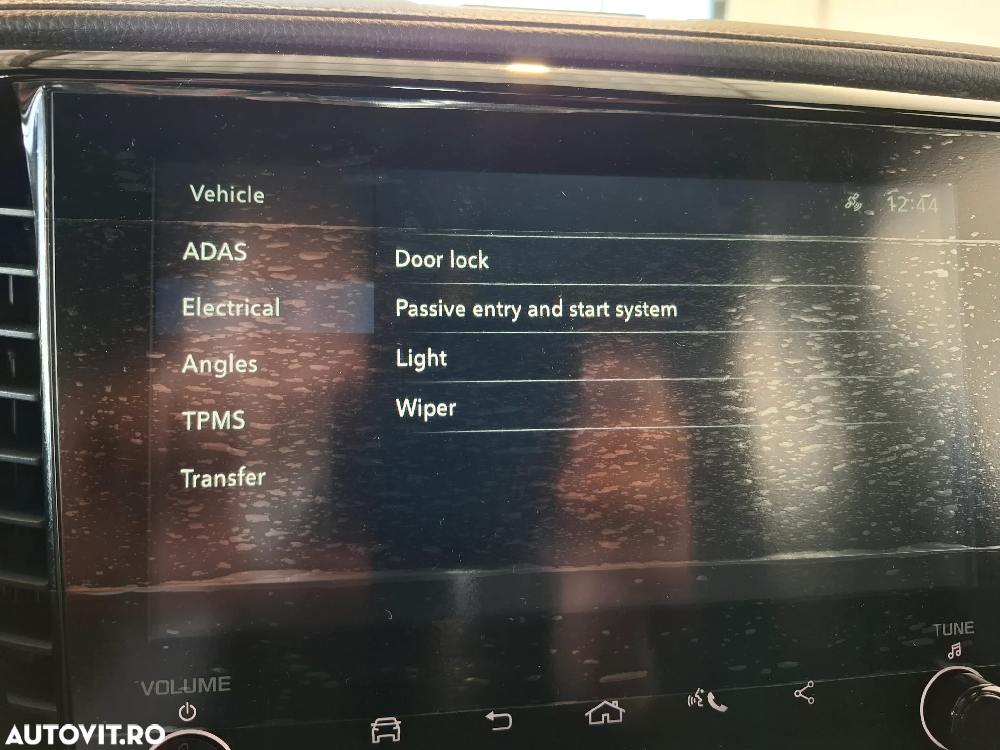 Isuzu D-Max 1.9 DSL 4x4 Double Cab 6AT Executive - 28
