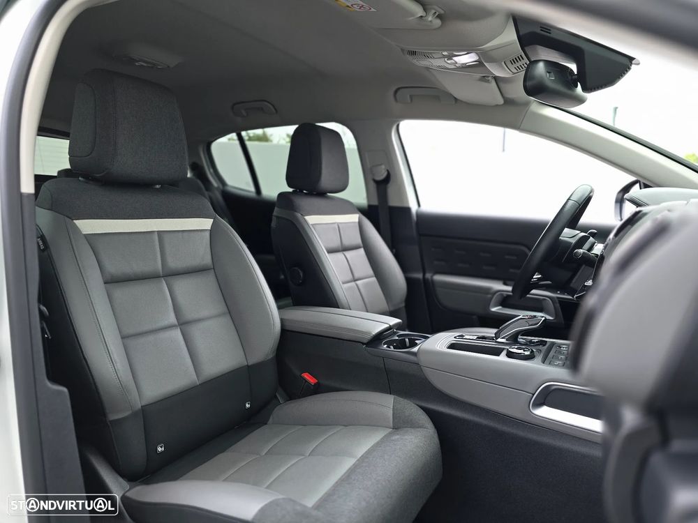 Citroën C5 Aircross 1.6 PureTech Shine EAT8 - 33