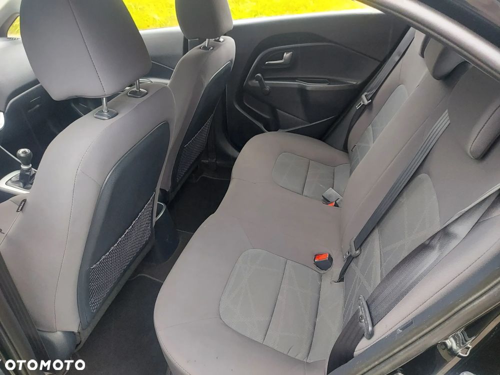 Kia Rio 1.2 Business Line - 22