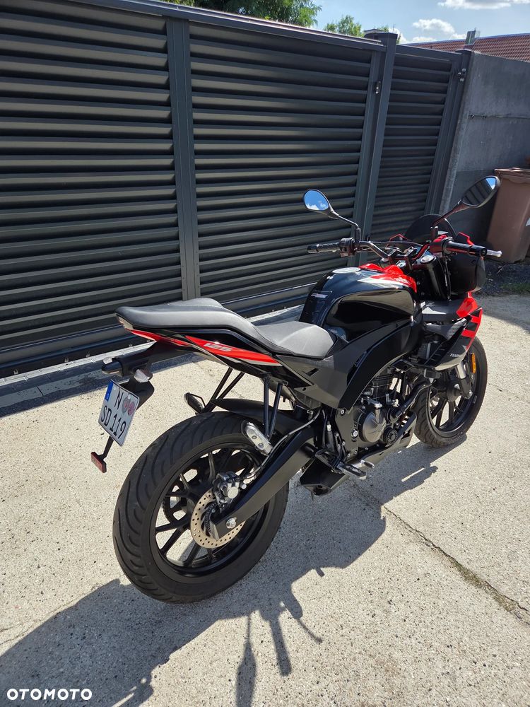 Aprilia Tuono - 3