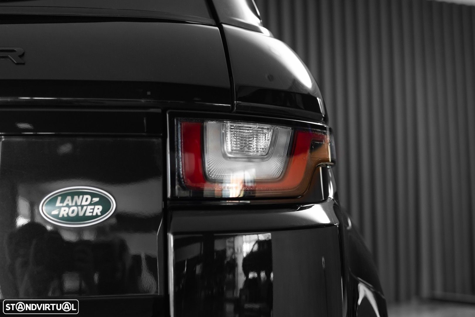 Land Rover Range Rover Evoque 2.0 D180 AWD HSE Auto - 7