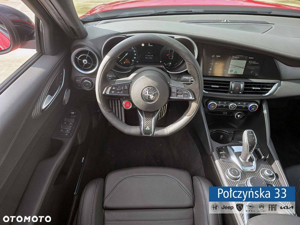 Alfa Romeo Giulia - 19