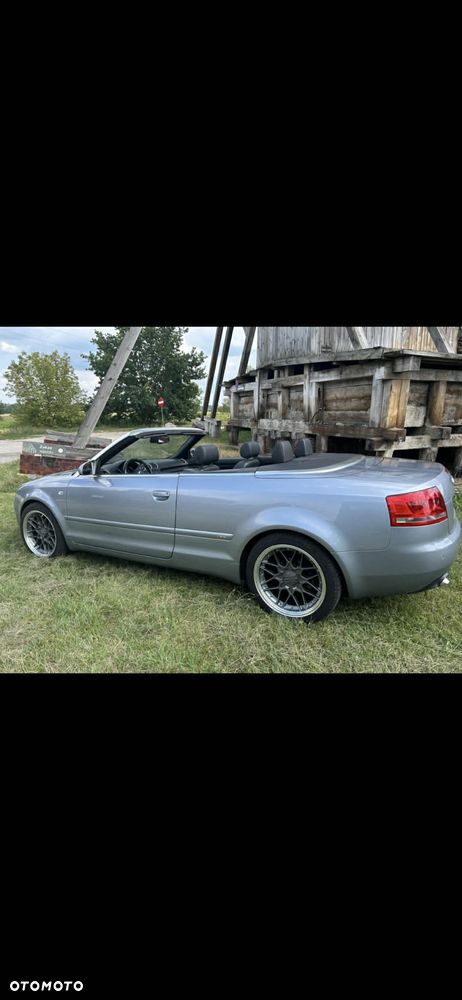 Audi A4 Cabrio 2.0 TDI DPF - 4