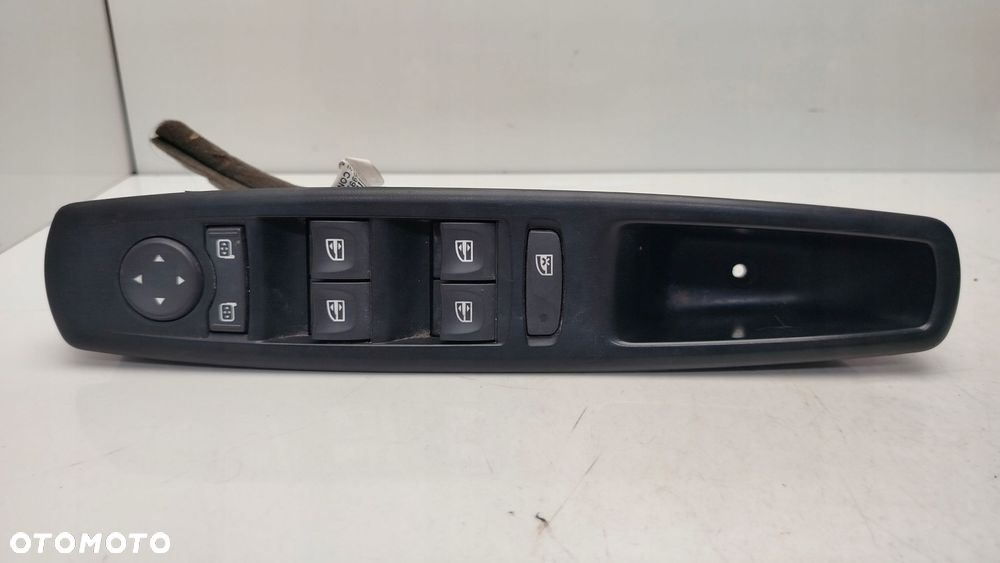 renault scenic iii 09r- panel sterowania szyb - 1