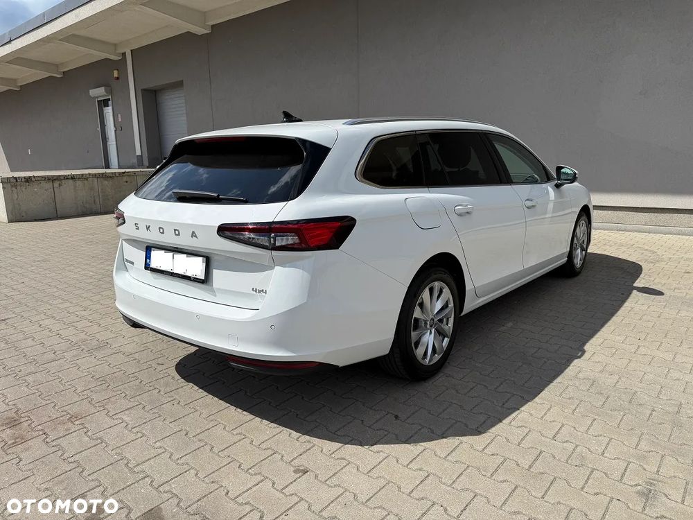 Skoda Superb 2.0 TDI SCR 4x4 Selection DSG - 7
