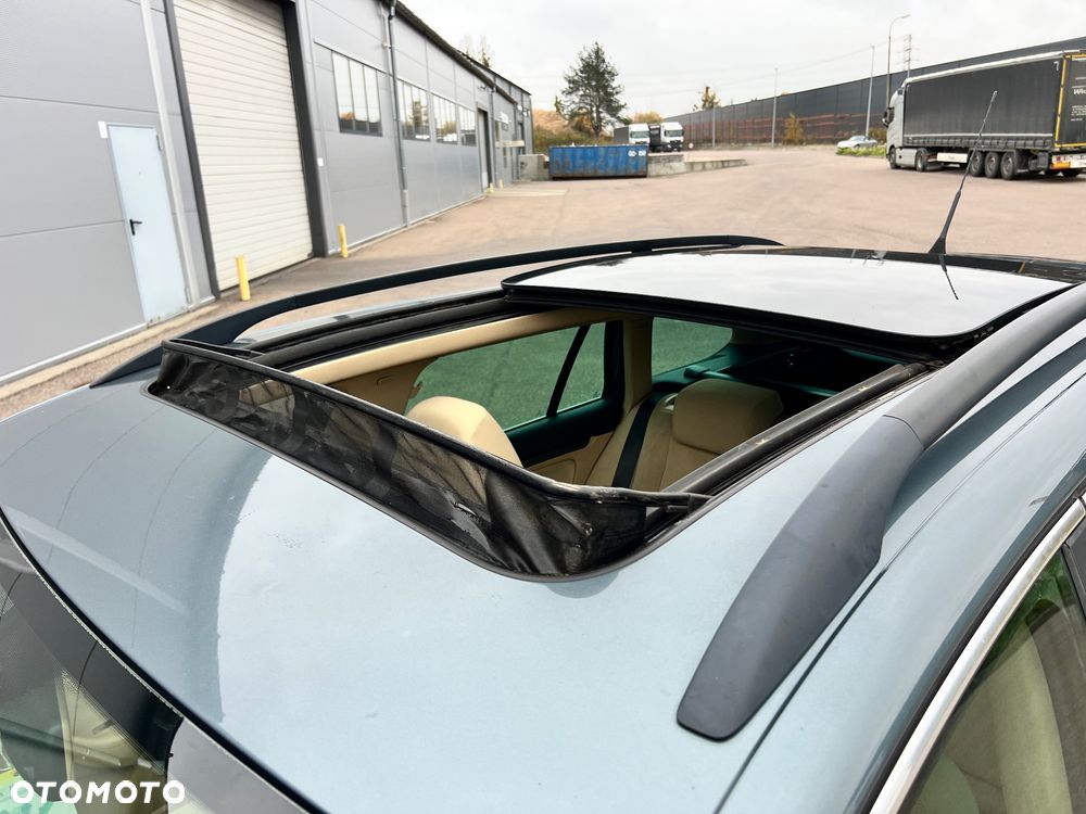 Volkswagen Golf - 8