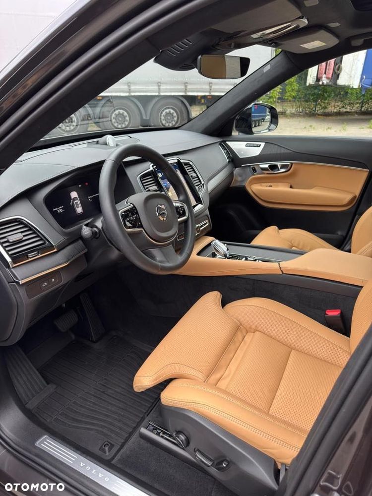 Volvo XC 90 T8 AWD Plug-In Hybrid Ultra Dark 7os - 12
