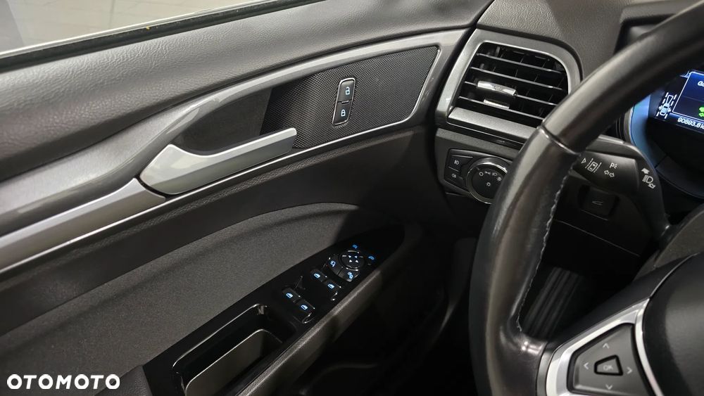 Ford Mondeo 2.0 Hybrid Executive Plus - 16