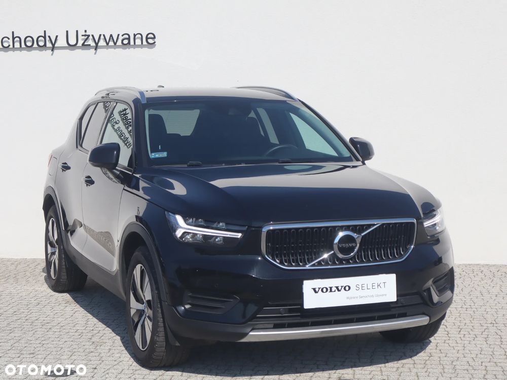 Volvo XC 40 B4 B AWD Momentum Pro - 9