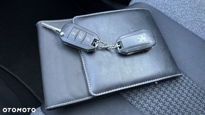 Peugeot 3008 PureTech 130 Stop & Start Allure - 39