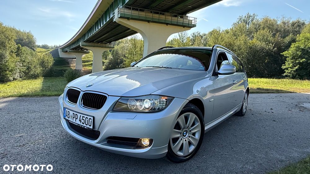 BMW Seria 3 320d xDrive - 1