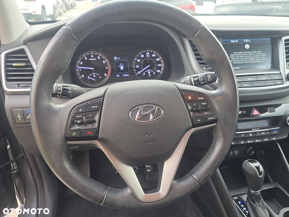 Hyundai Tucson - 11