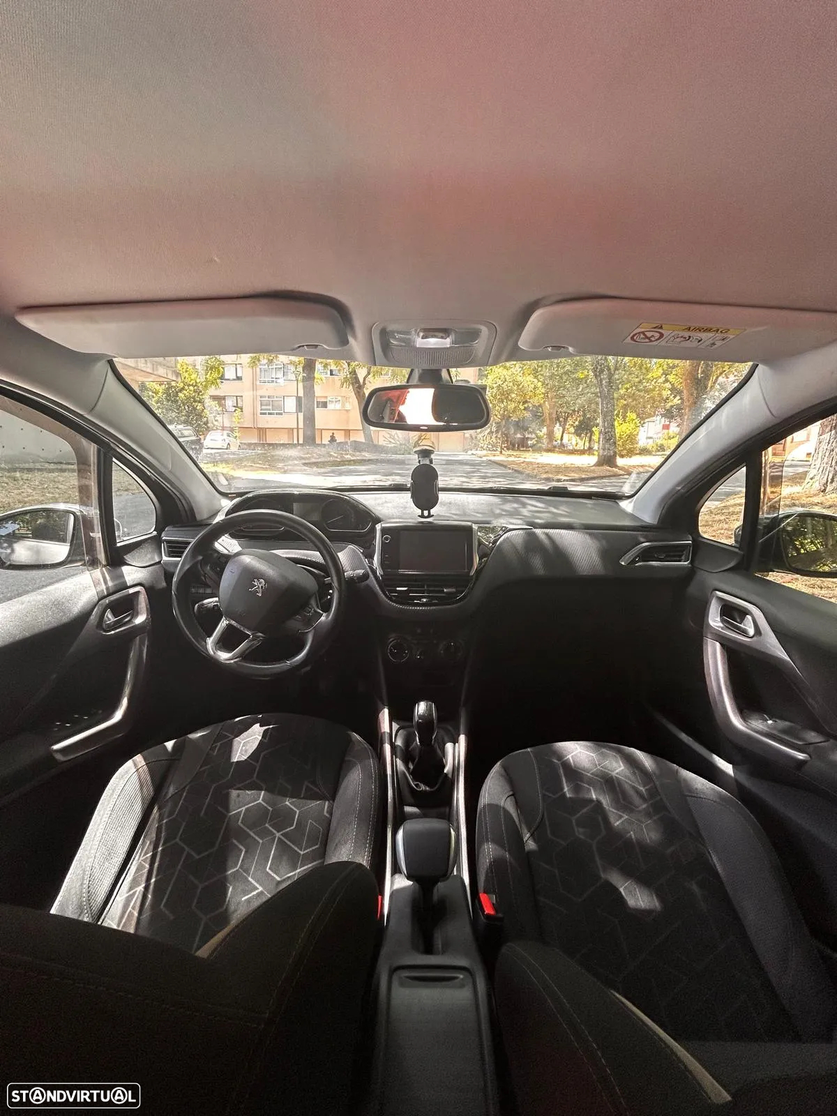 Peugeot 2008 1.6 BlueHDi Style - 6