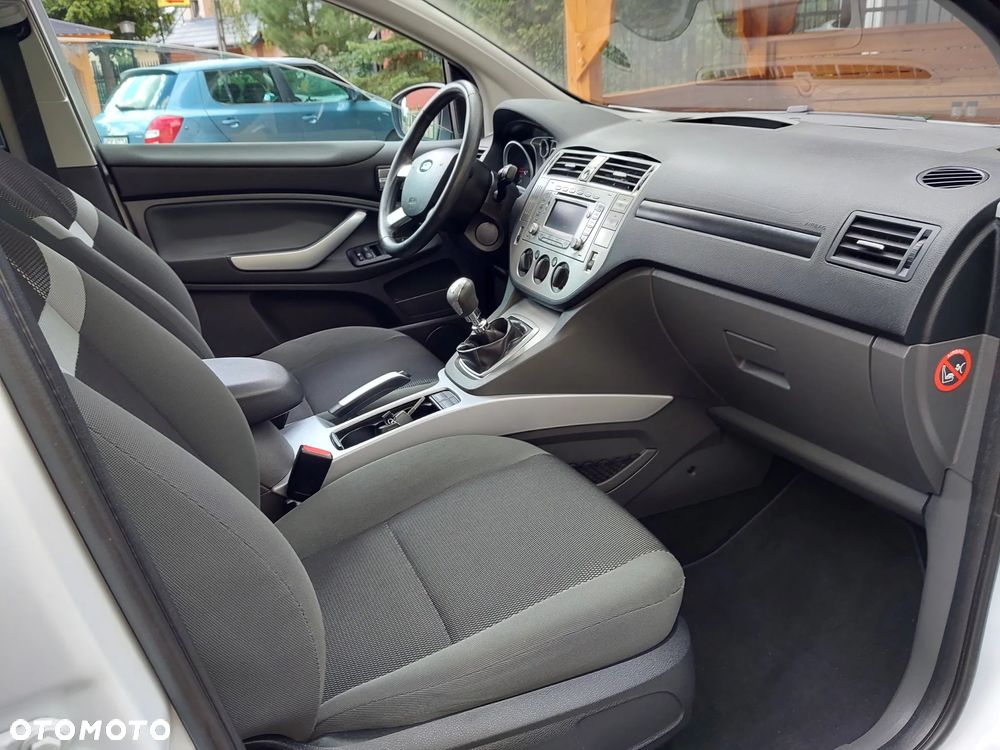 Ford Kuga 2.0 TDCi 4x4 Trend - 20
