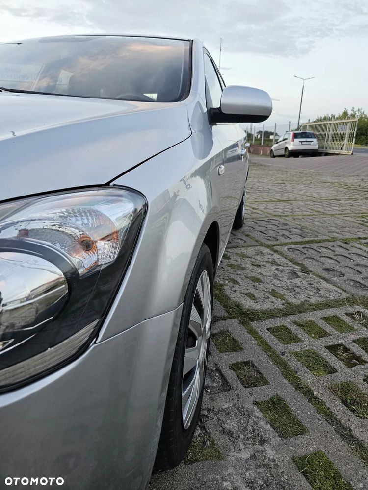 Kia Ceed - 9
