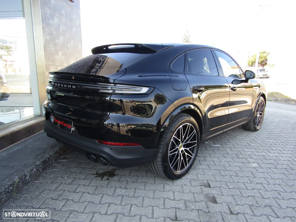 Porsche Cayenne Coupé E-Hybrid - 6