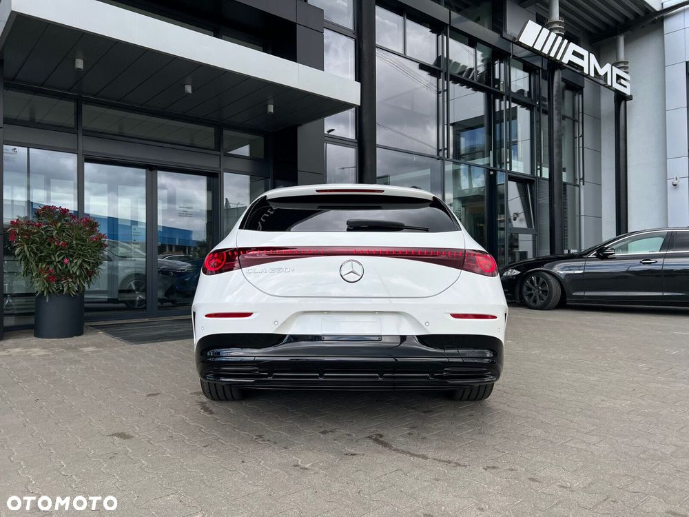 Mercedes-Benz CLA 250+ 85kWh - 21