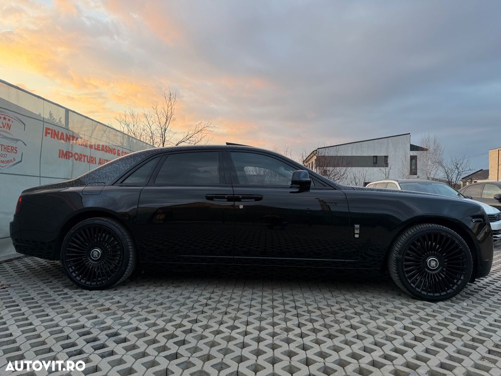 Rolls-Royce Ghost Standard - 14