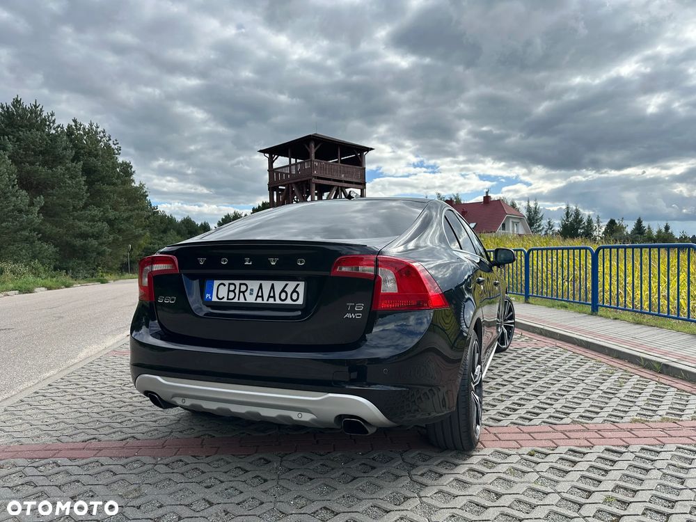 Volvo S60 2010 photo 4