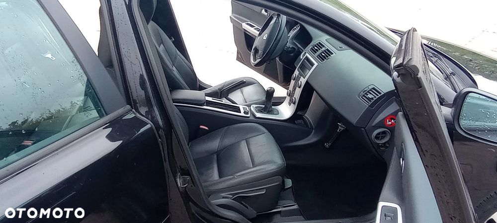 Volvo V50 DPF D2 Summum - 12