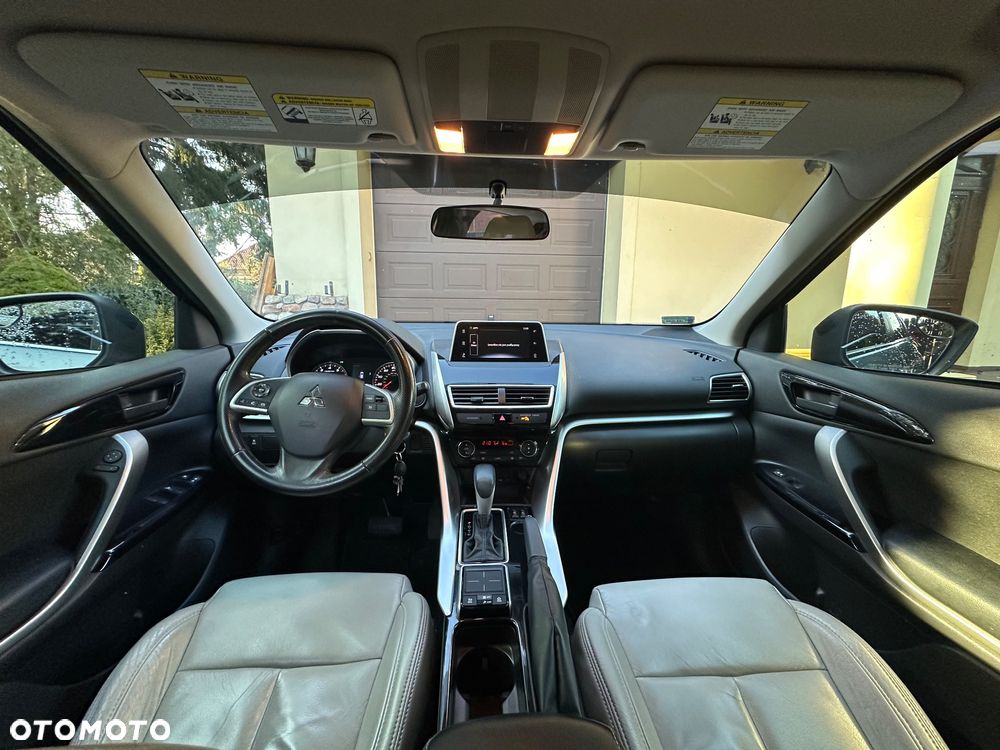 Mitsubishi Eclipse Cross - 17