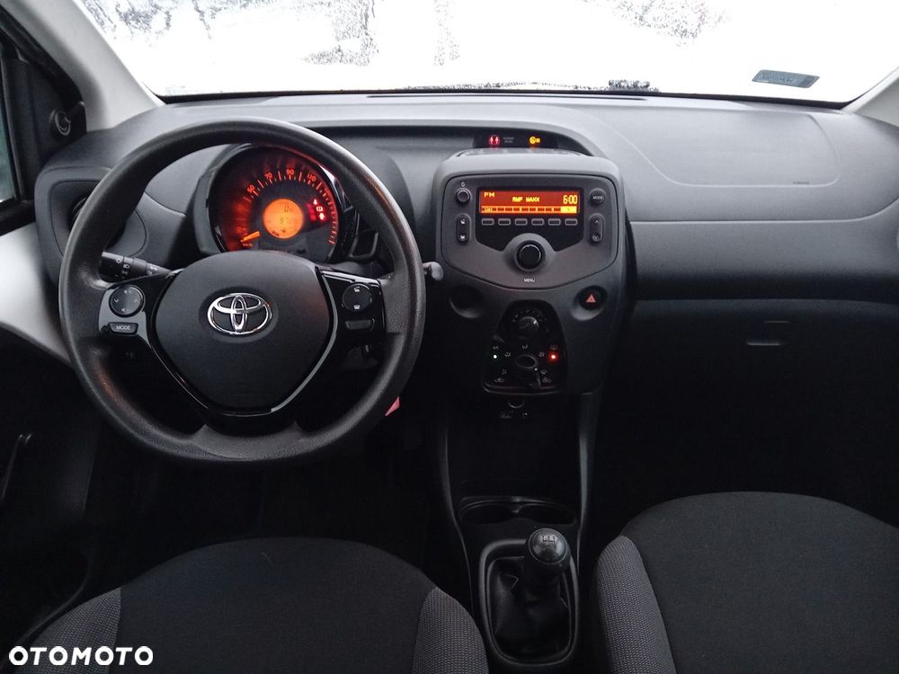 Toyota Aygo - 15