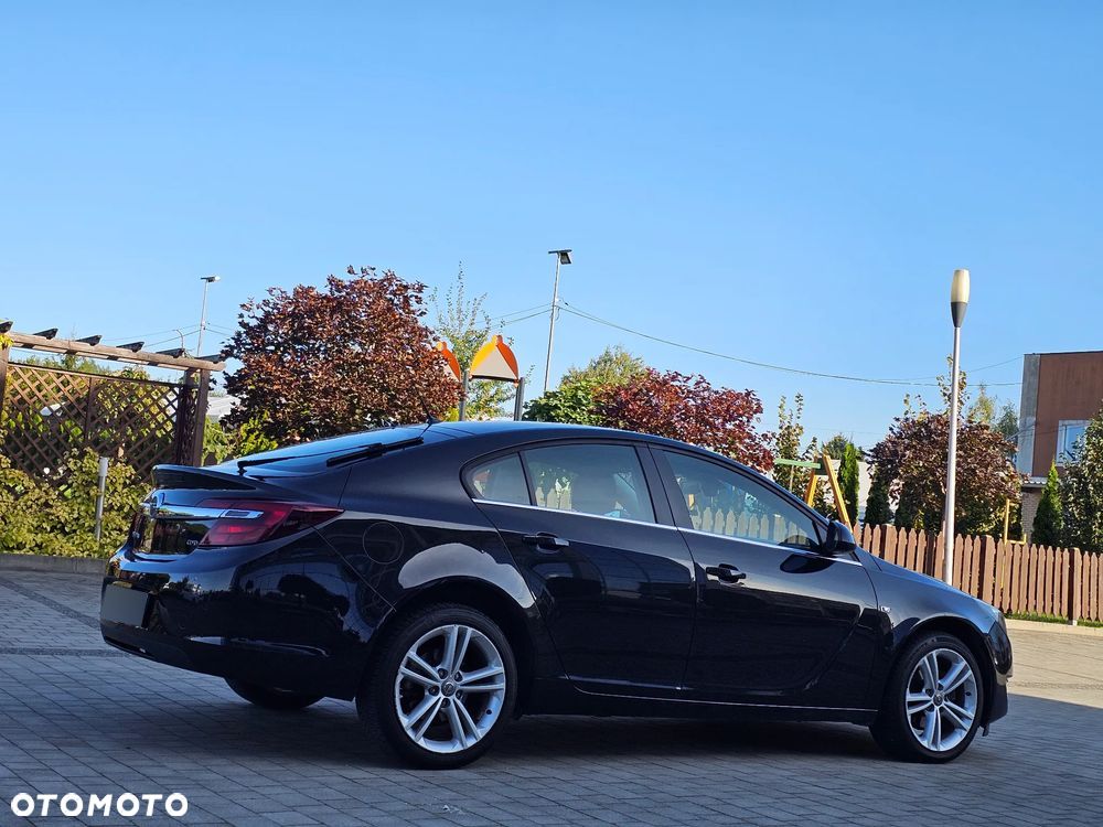 Opel Insignia 2.0 CDTI - 15