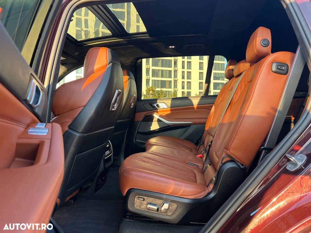BMW X7 - 12
