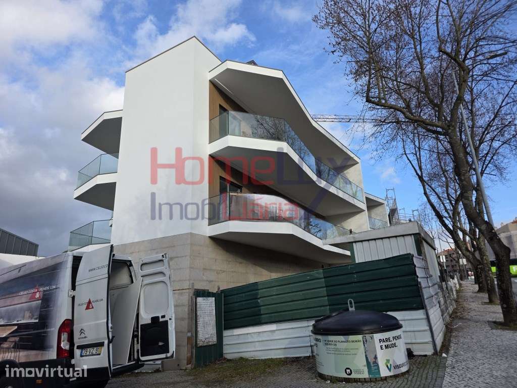 Apartamento T5 na Quinta do Bosque - Grande imagem: 2/38