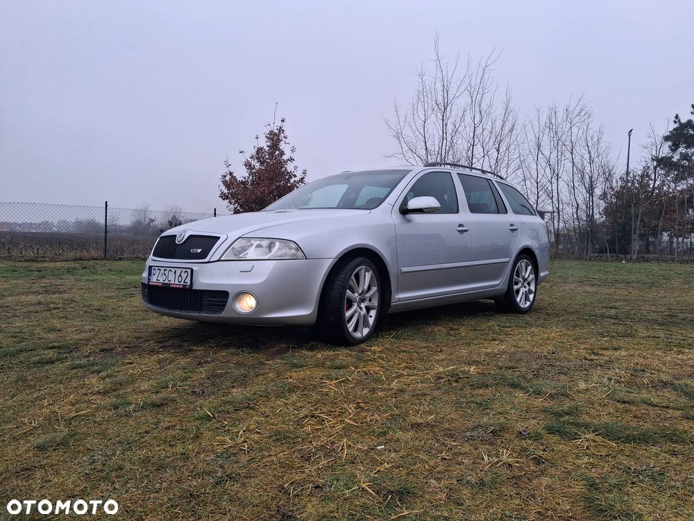 Skoda Octavia 2.0 TDI RS DSG - 14
