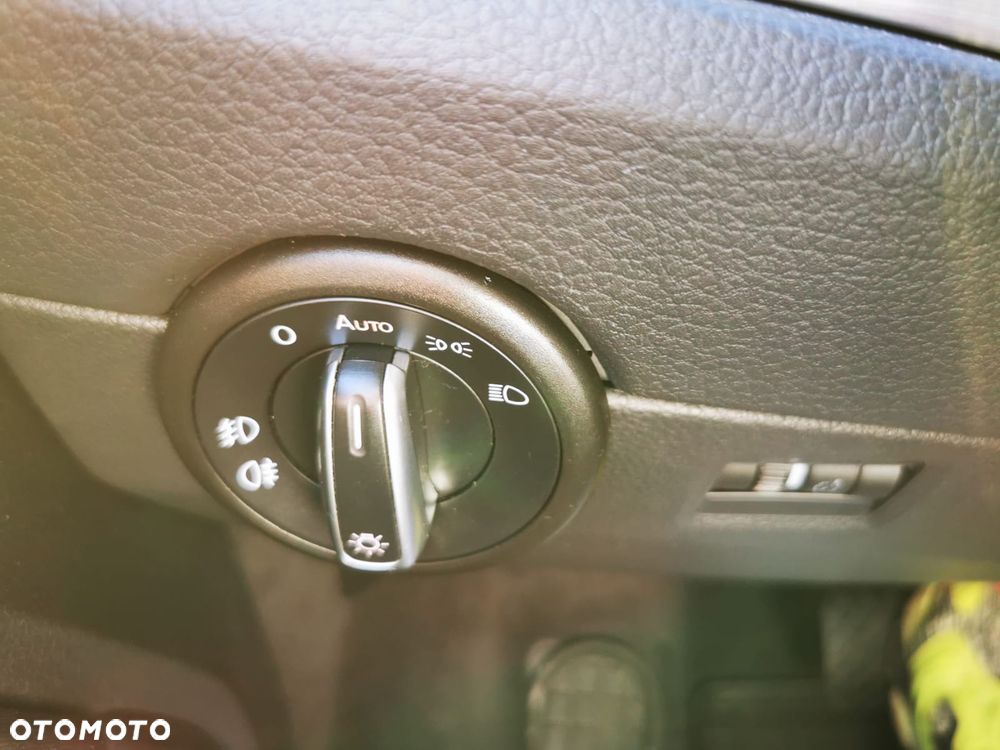 Volkswagen Multivan 2.0 BiTDI L1 Comfortline 4Motion DSG - 21