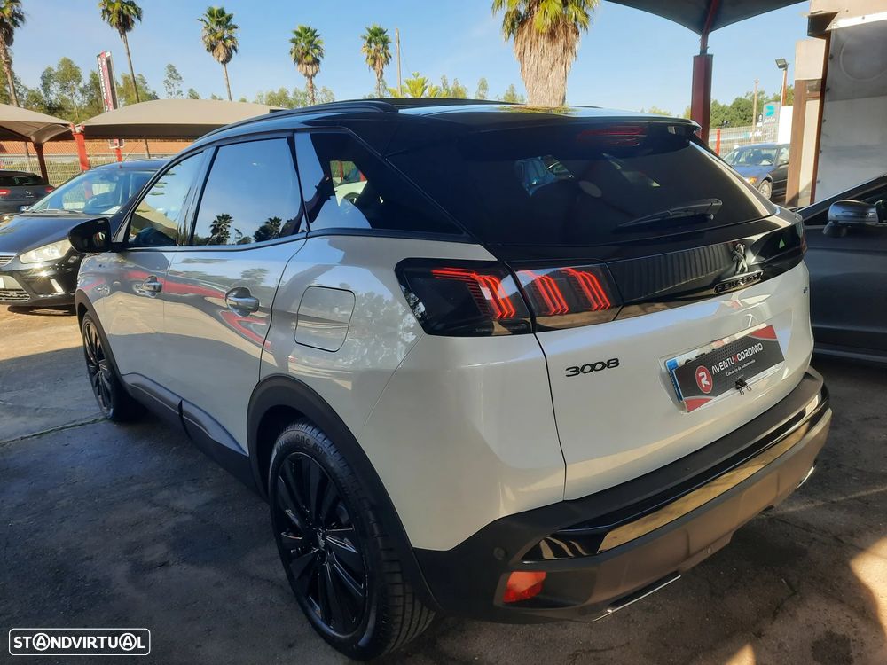 Peugeot 3008 1.6 Hybrid GT Pack e-EAT8 - 18