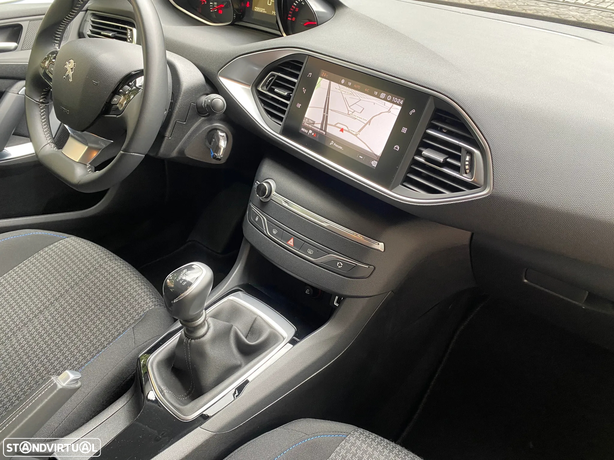 Peugeot 308 SW 1.5 BlueHDi Style - 23