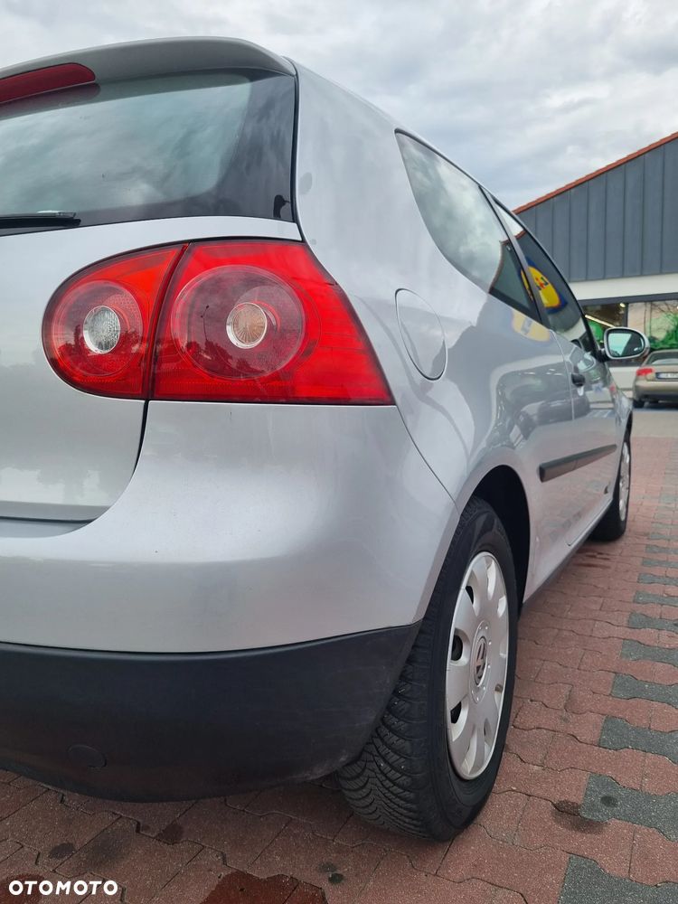 Volkswagen Golf - 15