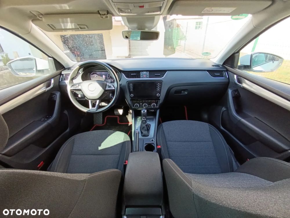 Skoda Octavia 2.0 TDI DSG Soleil - 19