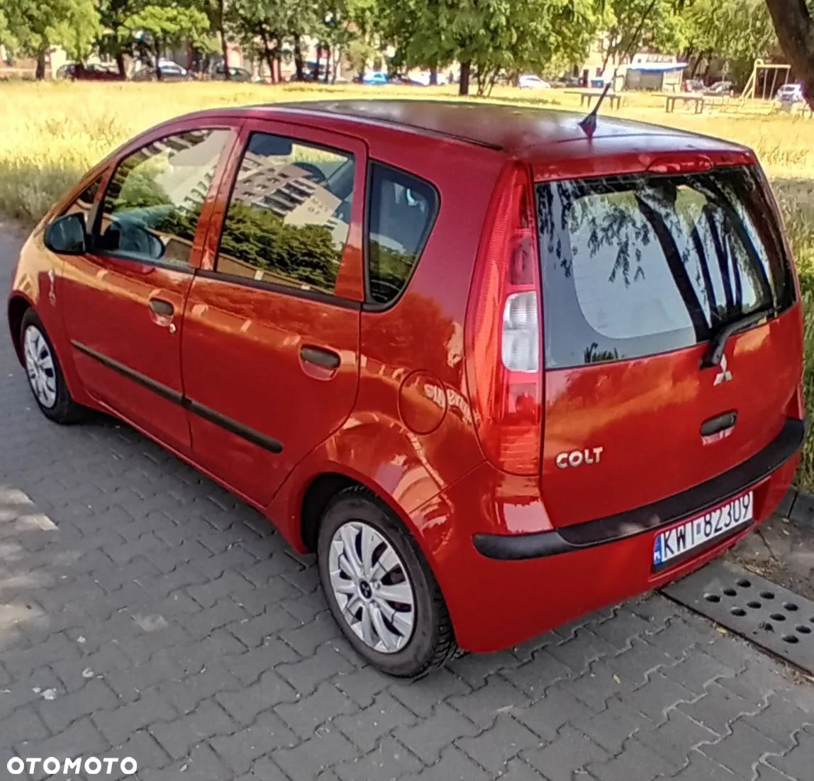 Mitsubishi Colt - 2
