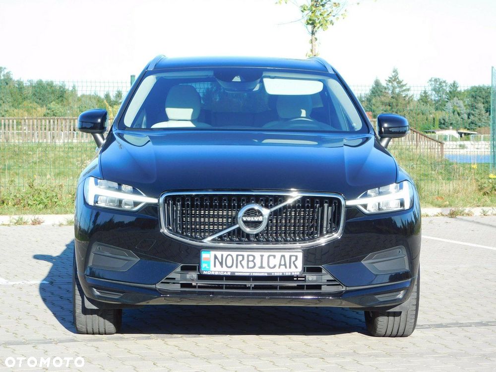 Volvo XC 60 D4 Momentum Pro - 23