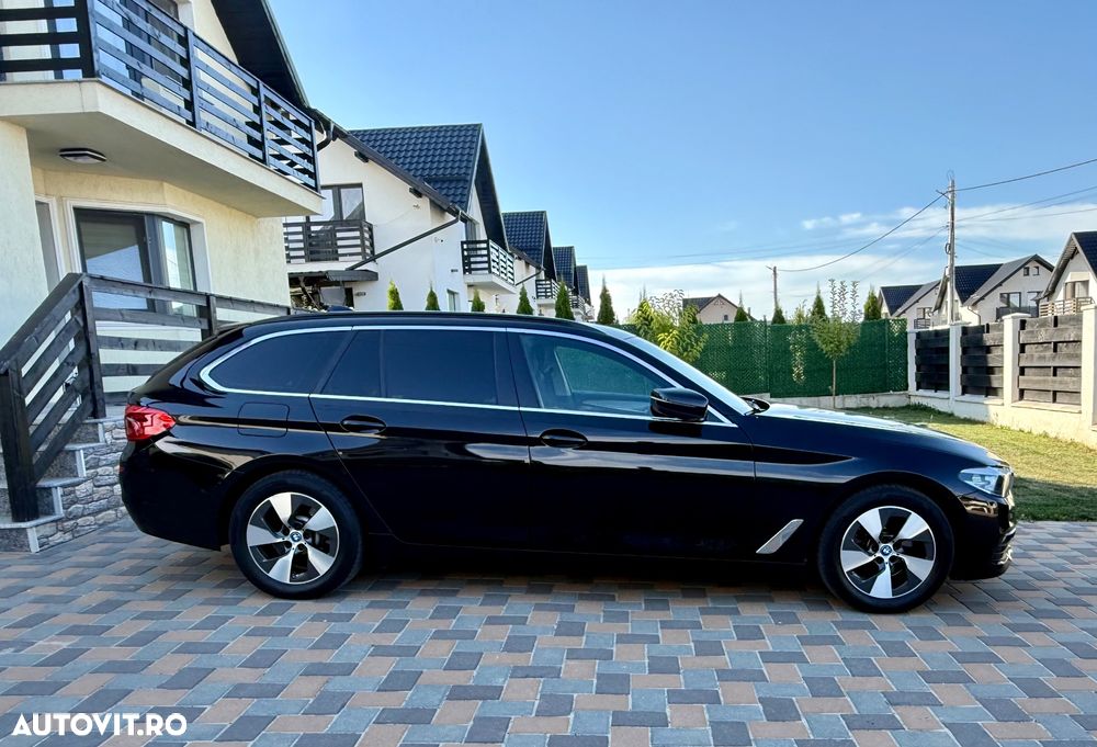 BMW Seria 5 520d xDrive Touring Aut. - 5